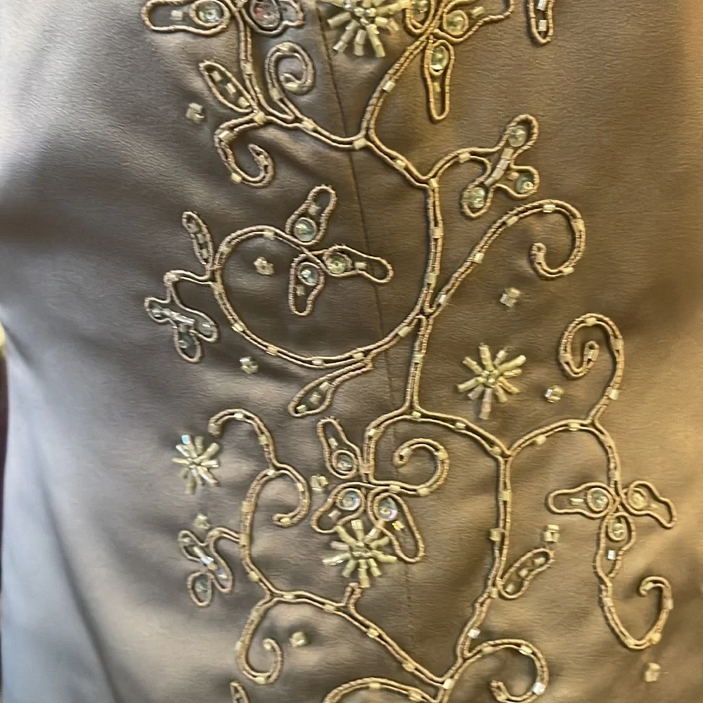 Michelangelo Formal wear, bead accent and embroidery - Picture 5 of 8